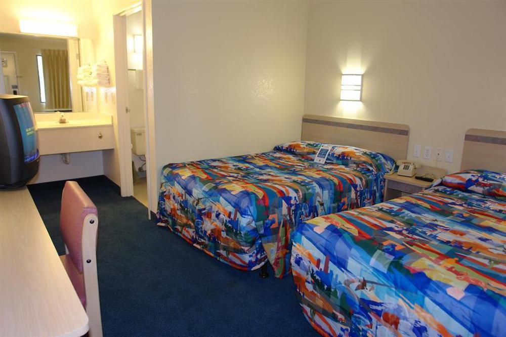Motel 6-Southington, Ct - Hartford Room photo